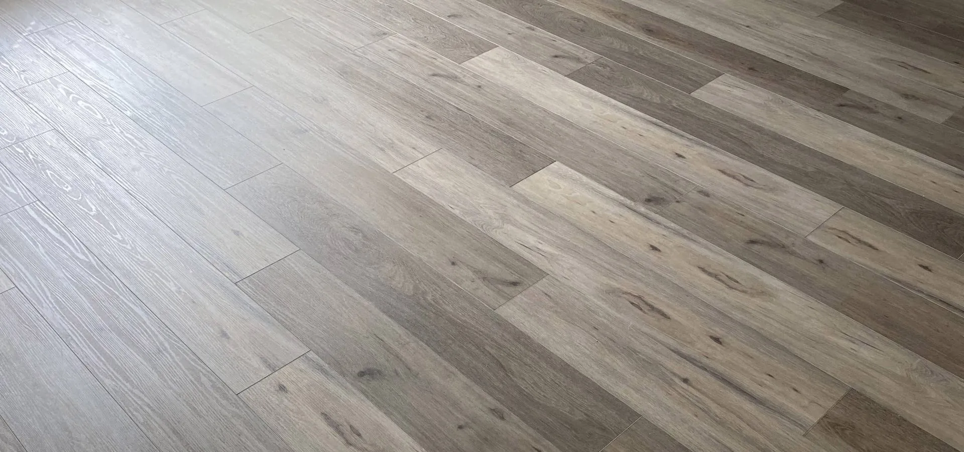 Wood-look luxury vinyl planks